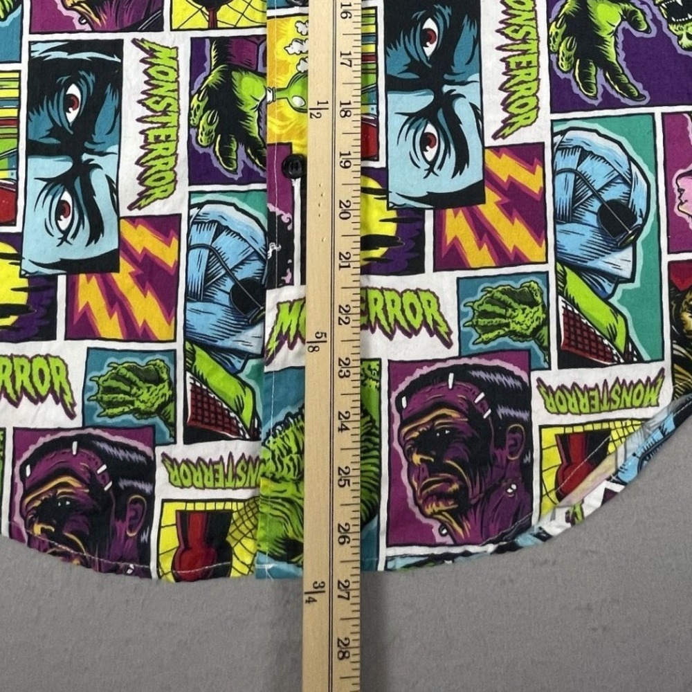 Unique Vintage x Universal Studios Monsters Button Up Unisex Small Comic Shirt - Picture 7 of 8
